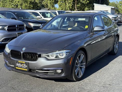 Used 2017 BMW 330i Sedan RWD image 5