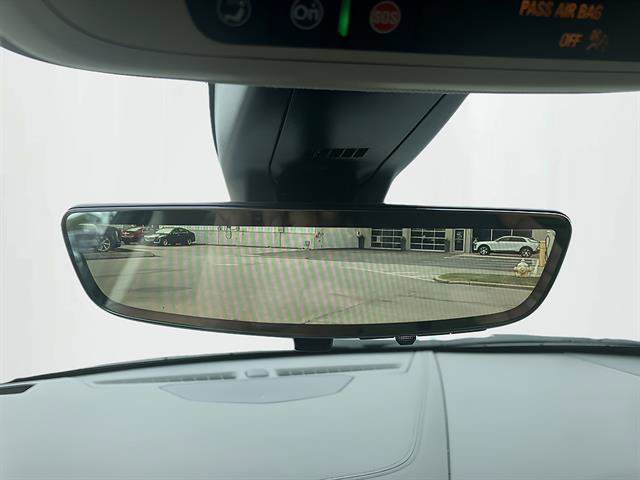 Certified 2023 Cadillac XT5 Premium Luxury w/ Technology Package FWD image 17