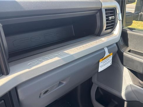 New 2025 Ford F600 4x4 Regular Cab Super Duty w/ XL Chrome Package image 17