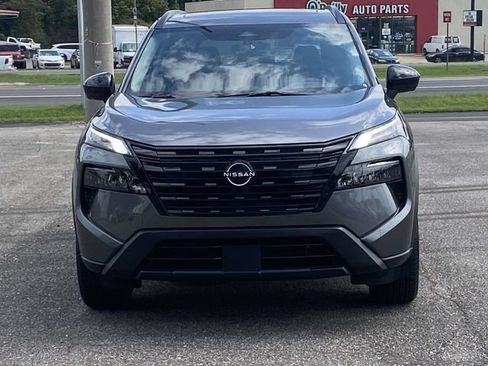 Used 2026 Nissan Rogue Dark Armor FWD image 8