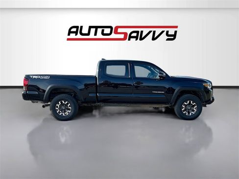 Used 2019 Toyota Tacoma TRD Off-Road image 8