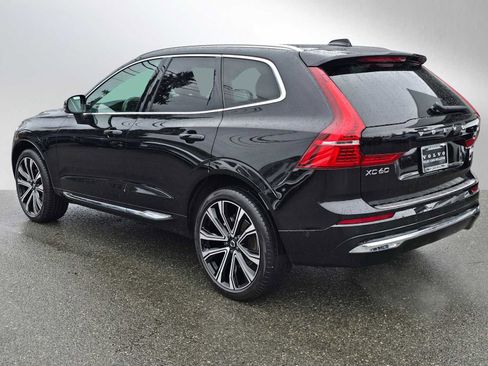 Certified 2023 Volvo XC60 B5 Ultimate w/ Climate Package image 5