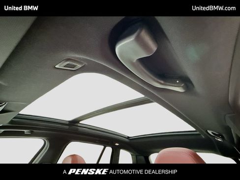 Used 2024 BMW X3 sDrive30i w/ Convenience Package RWD image 12