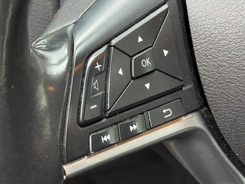 Used 2023 Nissan Sentra SV image 21