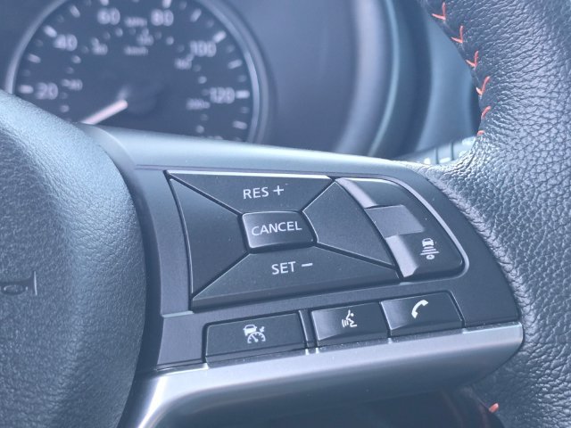 Certified 2023 Nissan Kicks SR FWD image 22