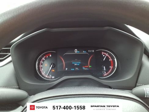 Used 2024 Toyota RAV4 XLE FWD image 19