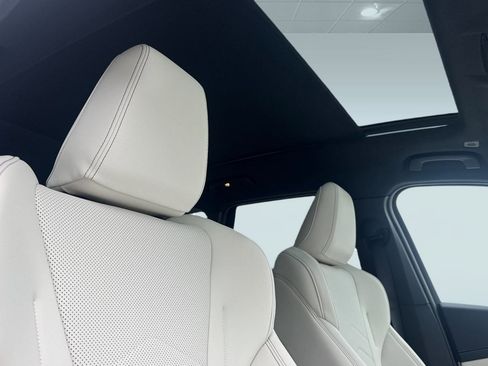 New 2026 BMW X1 M35i w/ Technology Package image 14