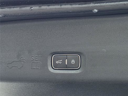 Used 2025 Ford Expedition Max Active AWD/4WD image 34