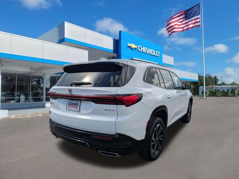 Used 2026 Buick Enclave Sport Touring AWD/4WD image 3