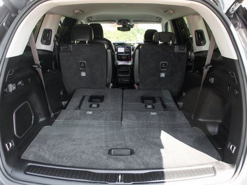 Used 2021 Jeep Grand Cherokee L Limited image 9