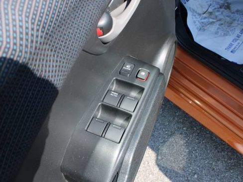 Used 2011 Honda Fit Sport image 11