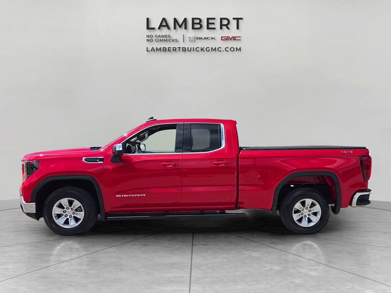 Used 2023 GMC Sierra 1500 SLE AWD/4WD image 2