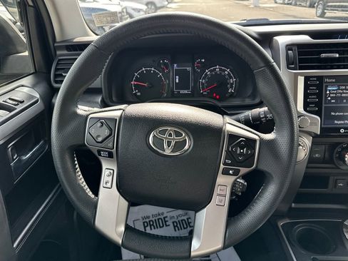 Used 2020 Toyota 4Runner SR5 image 28