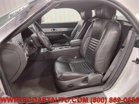 Used 2002 Ford Thunderbird RWD image 10