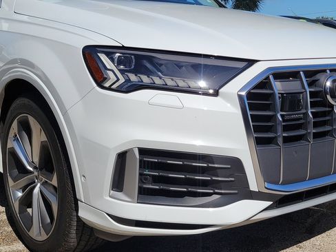 Used 2023 Audi Q7 3.0T Prestige AWD/4WD image 5