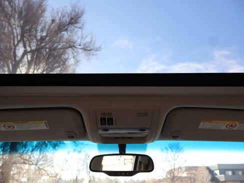 Used 2010 Chevrolet Silverado 2500 LTZ w/ Suspension Package, Off-Road image 28