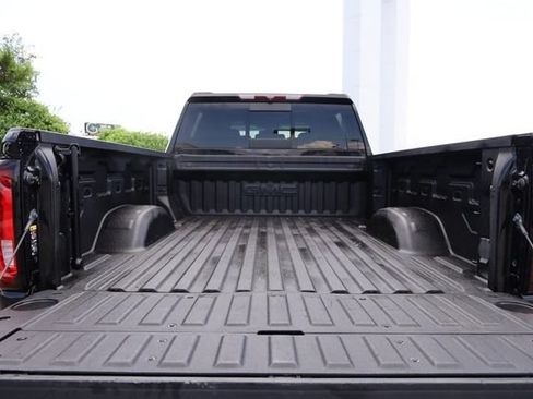 Used 2022 GMC Sierra 2500 SLT AWD/4WD image 8
