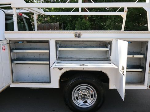 Used 2019 Ford F250 XL w/ XL Value Package AWD/4WD image 15
