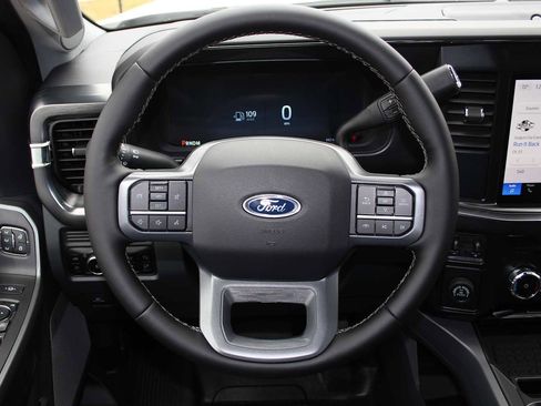 New 2026 Ford F350 Lariat image 28