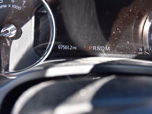 Used 2020 Ford Expedition XLT w/ Equipment Group 202A image 9