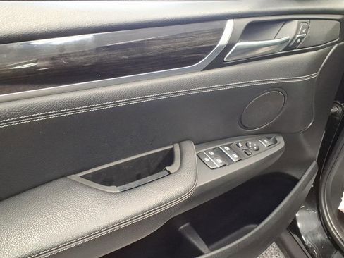 Used 2017 BMW X3 xDrive28i image 8