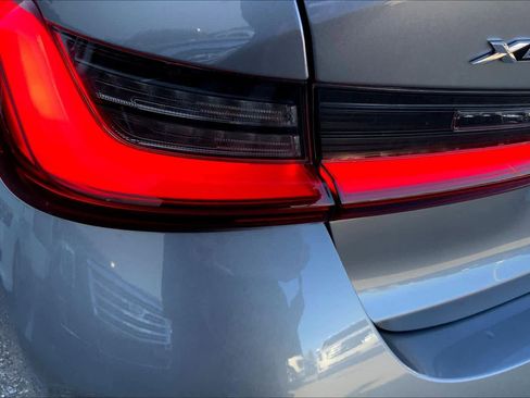 Used 2023 BMW 330i xDrive Sedan w/ Premium Package image 28