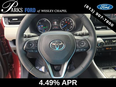 Used 2022 Toyota RAV4 XLE Premium AWD/4WD image 28