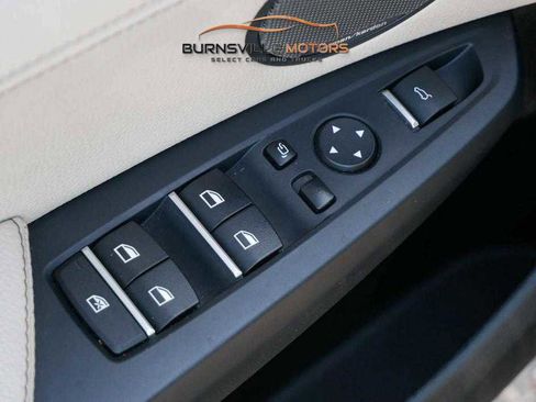 Used 2017 BMW X3 xDrive28i image 15