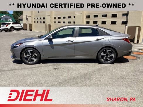 Certified 2023 Hyundai Elantra Limited FWD image 4