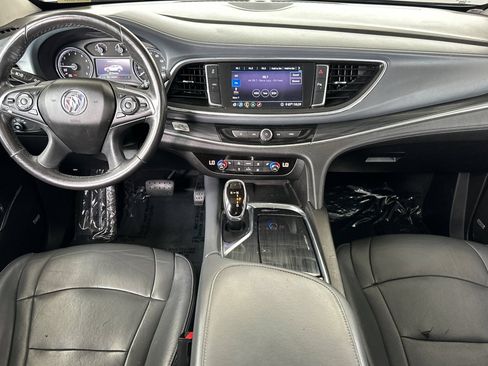 Certified 2020 Buick Enclave Essence w/ Sound and Sites Package AWD/4WD image 16