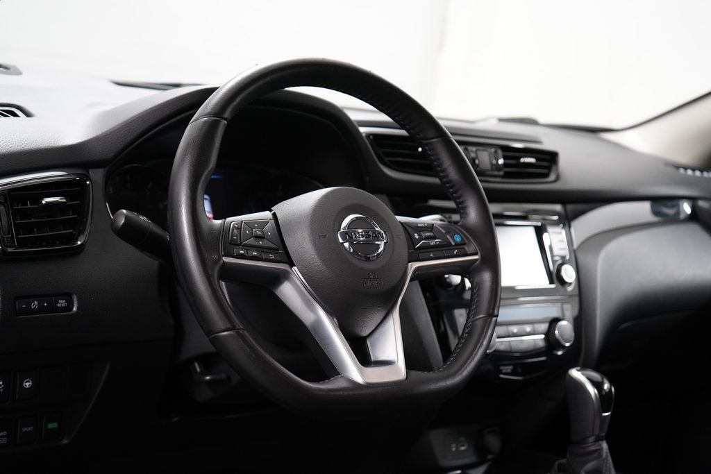 Used 2022 Nissan Rogue Sport SL AWD/4WD image 15