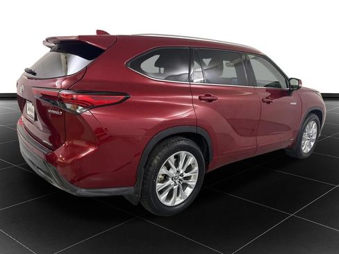 Used 2021 Toyota Highlander Limited AWD/4WD image 5