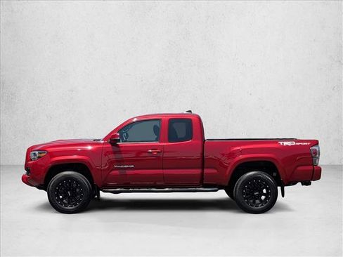 Used 2022 Toyota Tacoma TRD Sport w/ TRD Premium Sport Package RWD image 8