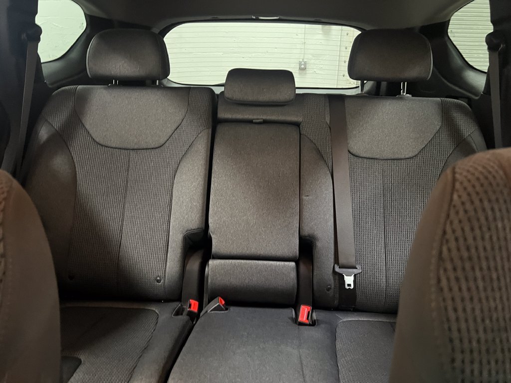 Used 2020 Hyundai Santa Fe SEL FWD image 26