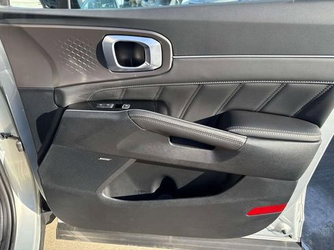New 2026 Kia Sorento SX FWD image 17