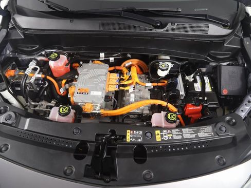 Used 2023 Chevrolet Bolt EUV Premier image 46