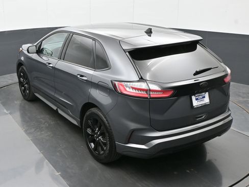 Used 2024 Ford Edge SE w/ Black Appearance Package image 28