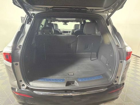Used 2024 Buick Enclave Essence w/ Experience Buick Package AWD/4WD image 25