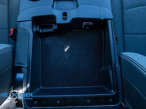 Used 2024 RAM 3500 Tradesman w/ Convenience Group image 26