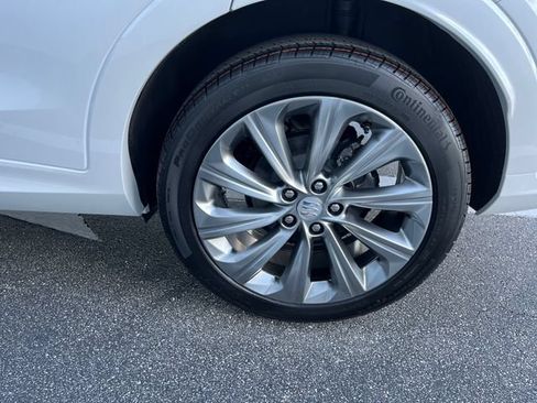 New 2026 Buick Envista Avenir FWD image 7