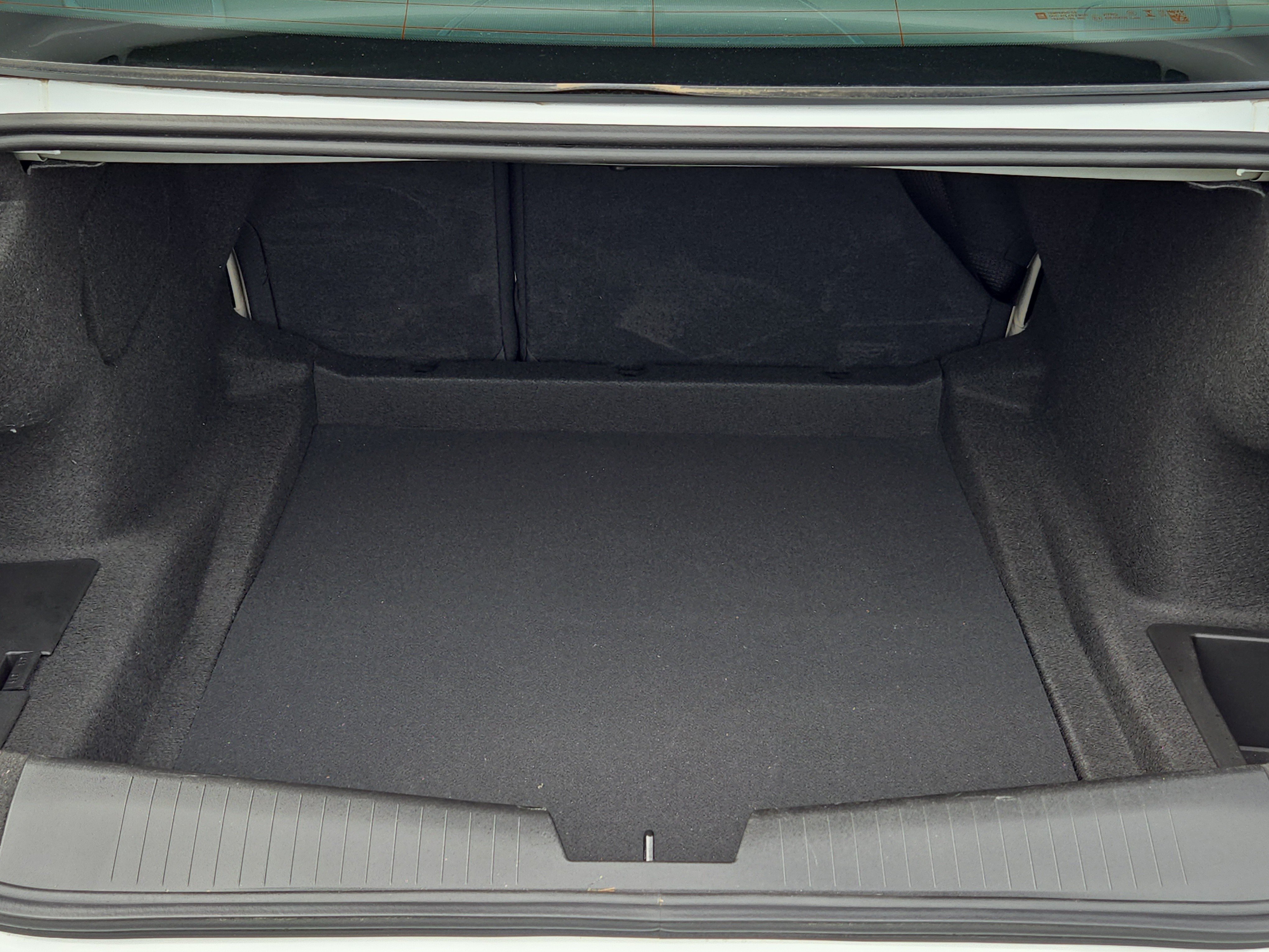 Certified 2025 Cadillac CT4 Luxury w/ Sun And Sound Package RWD image 14