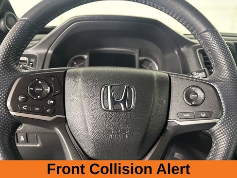 Used 2025 Honda Passport EX-L image 15