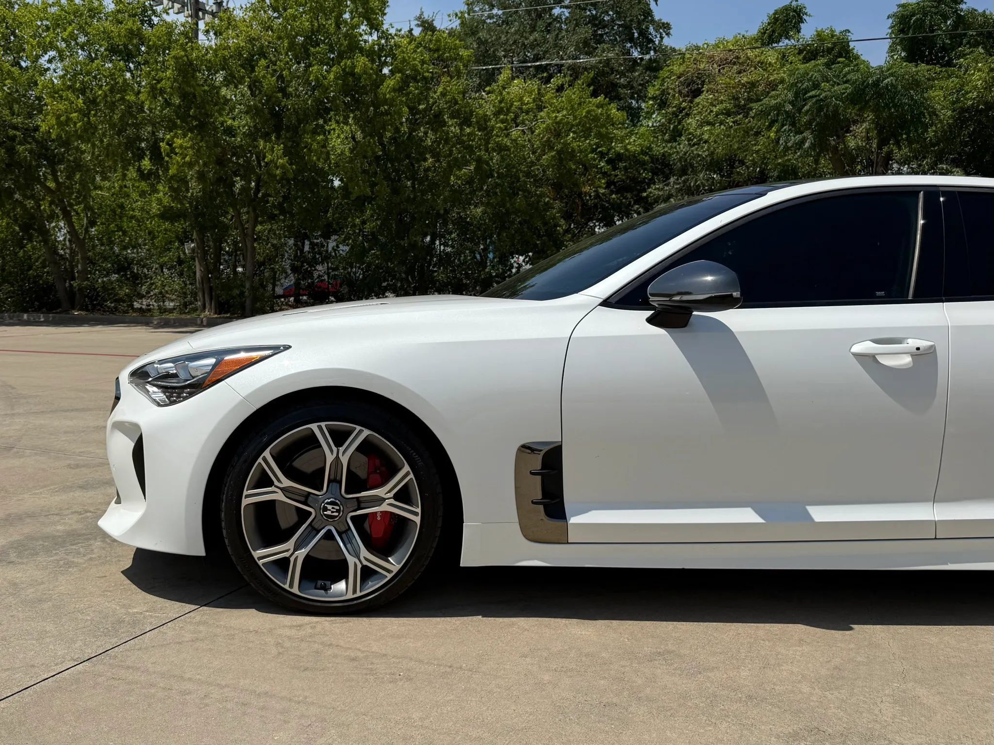 Used 2018 Kia Stinger GT2 RWD image 14
