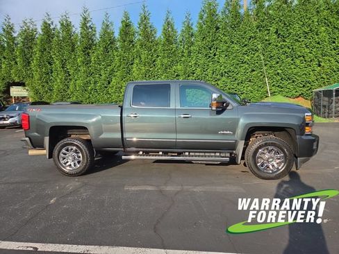 Used 2018 Chevrolet Silverado 3500 High Country w/ Duramax Plus Package AWD/4WD image 8