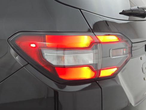 Certified 2023 Honda Pilot Elite image 36