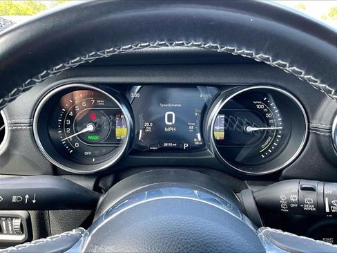 Used 2021 Jeep Wrangler Unlimited Sahara w/ Safety Group AWD/4WD image 22