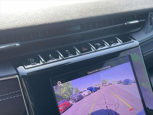 Certified 2025 Jeep Grand Cherokee L Altitude AWD/4WD image 40