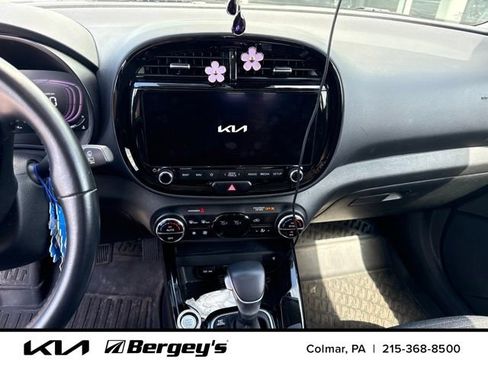 Certified 2024 Kia Soul EX FWD image 10