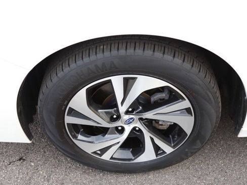 Used 2023 Subaru Legacy Premium image 8