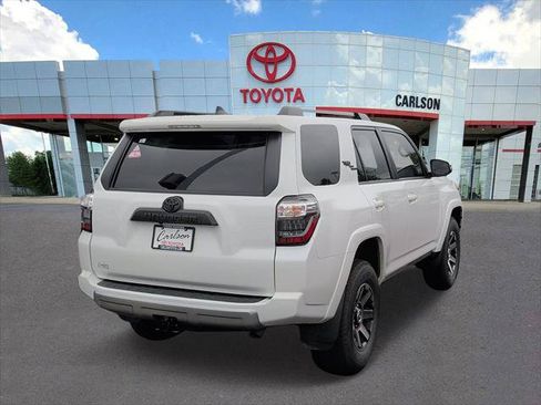 Certified 2024 Toyota 4Runner TRD Off-Road Premium w/ Moonroof Package AWD/4WD image 4